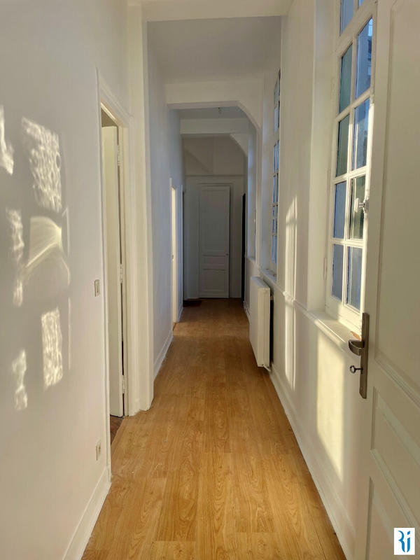 Appartement - 103 m² - 4 pièces