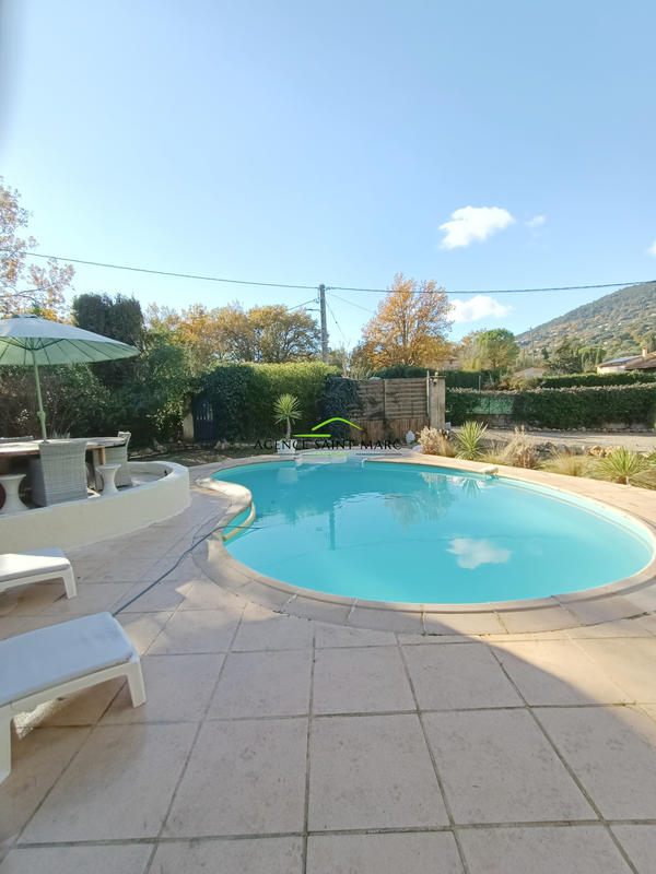 Maison - 115 m² - 5 pièces