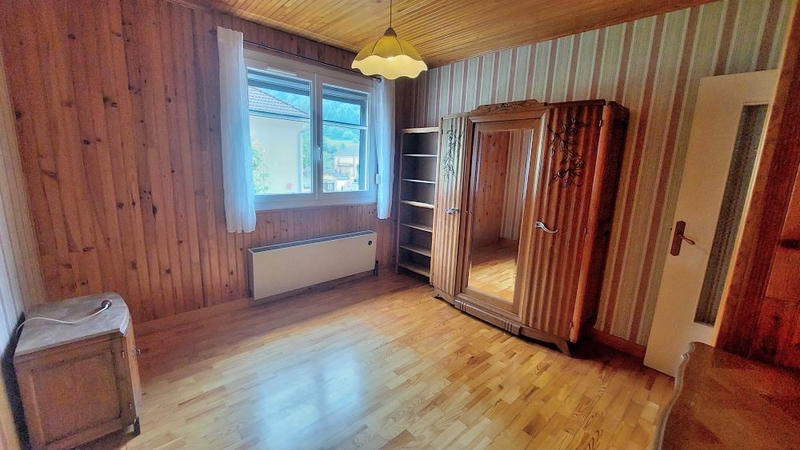 Maison - 93 m² - 7 pièces