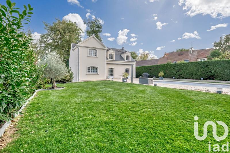 Maison - 169 m² - 8 pièces