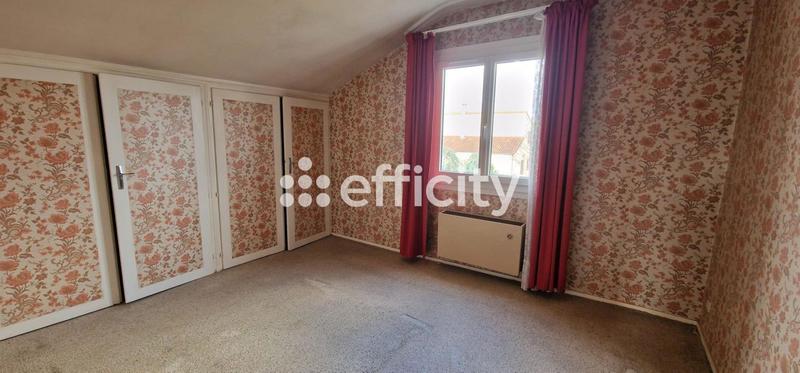 Pavillon - 104 m² - 5 pièces