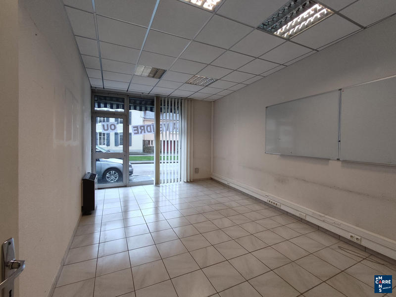 Local commercial - 96 m²