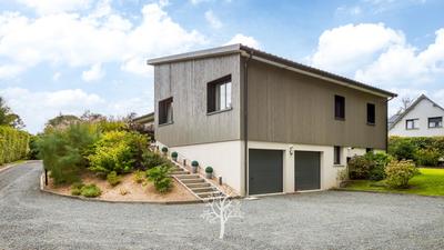 Maison d'architecte - 190 m² - 5 pièces