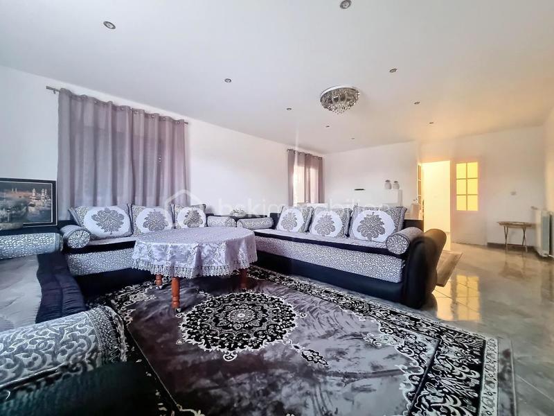 Immeuble - 350 m² - 12 pièces