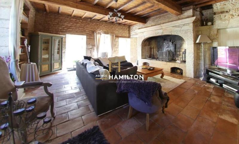Maison de maîtres - 830 m² - 24 pièces