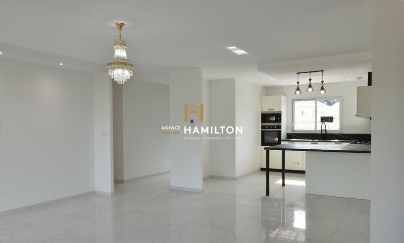 Maison - 118 m² - 5 pièces