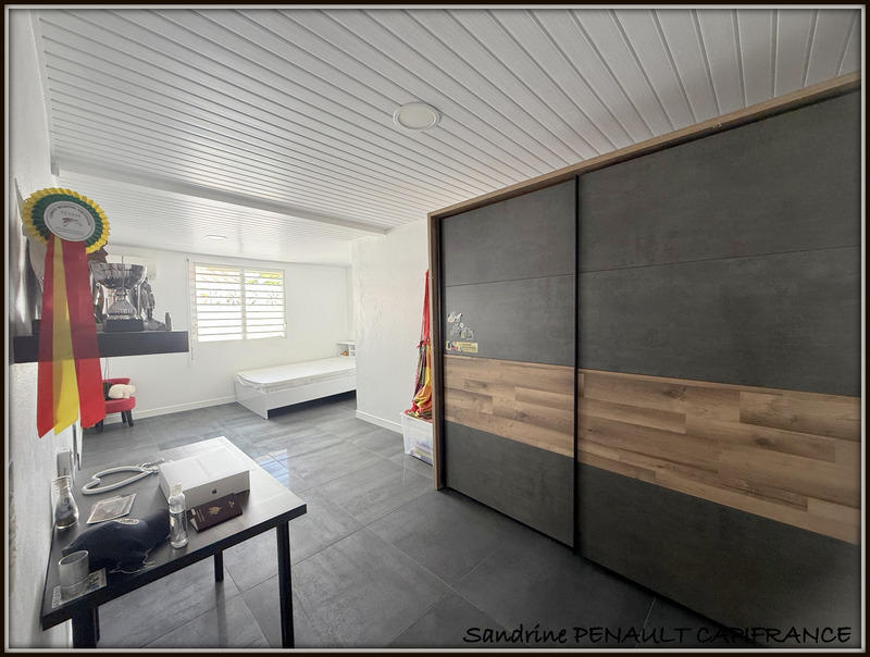 Maison - 155 m² - 4 pièces