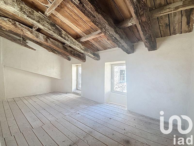 Maison de village - 318 m² - 5 pièces