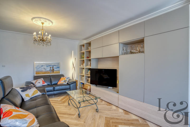 Appartement - 83 m² - 3 pièces