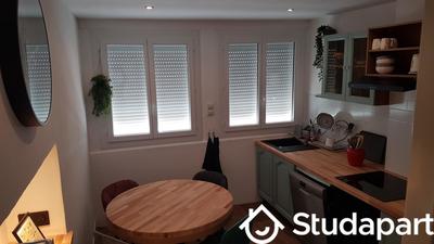 Chambre - 11 m² - 1 pièce