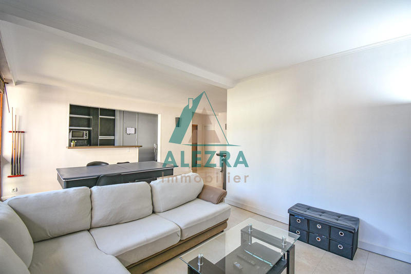 Appartement - 88 m² - 4 pièces