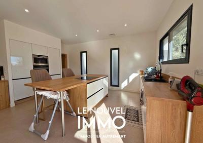 Villa - 150 m² - 5 pièces