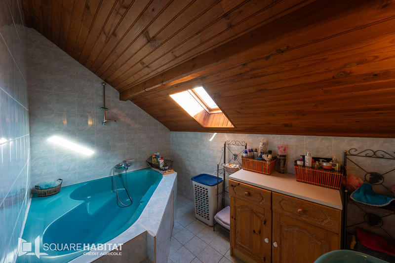 Maison - 134 m² - 7 pièces