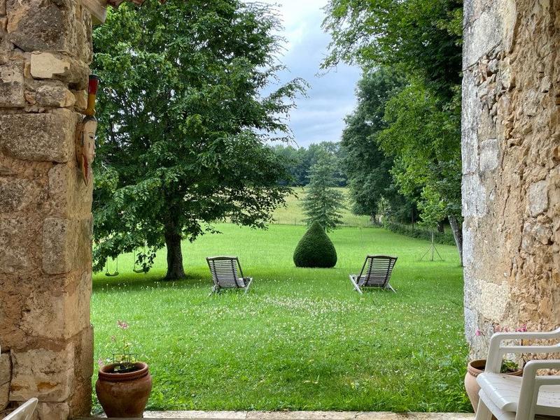 Maison - 234 m² - 6 pièces