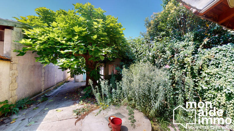 Maison - 103 m² - 4 pièces