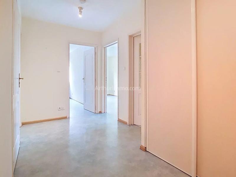 Appartement - 80 m² - 3 pièces