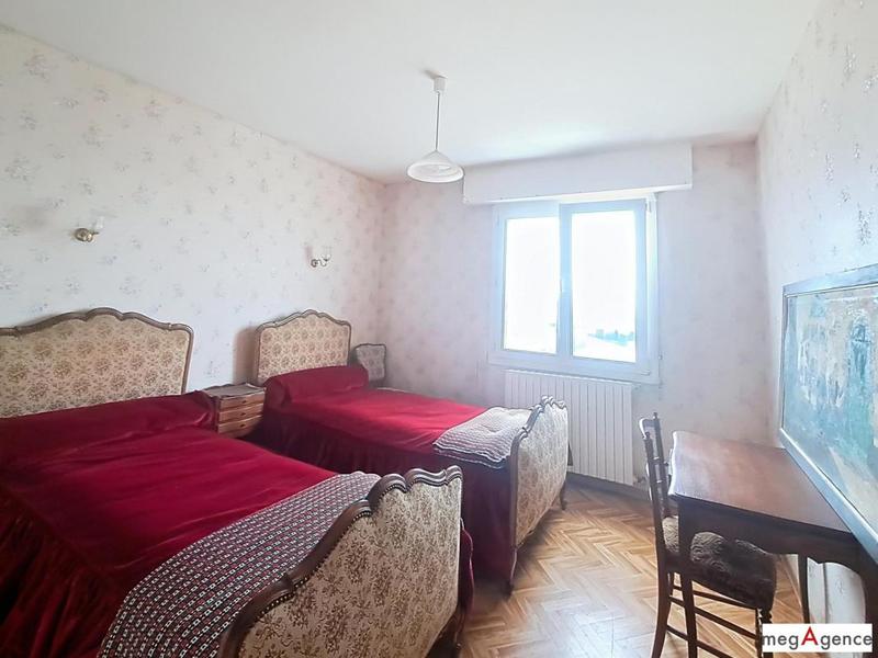 Maison traditionnelle - 135 m² - 5 pièces