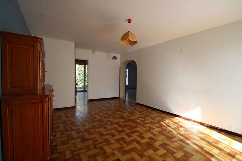 Maison - 122 m² - 7 pièces