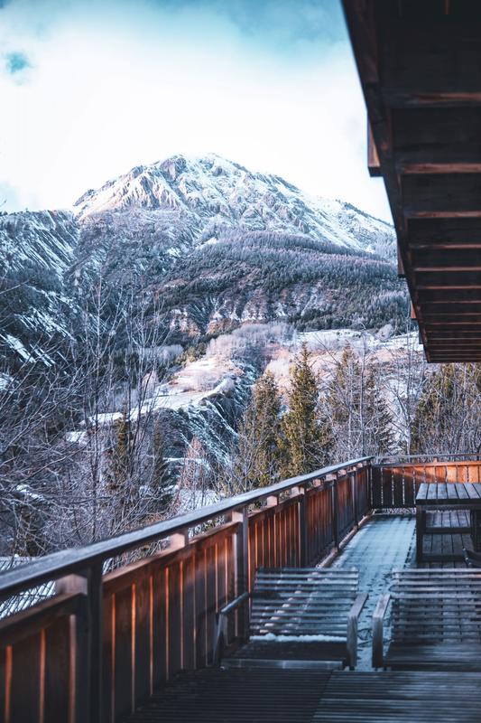 Châlet - 347 m² - 6 pièces