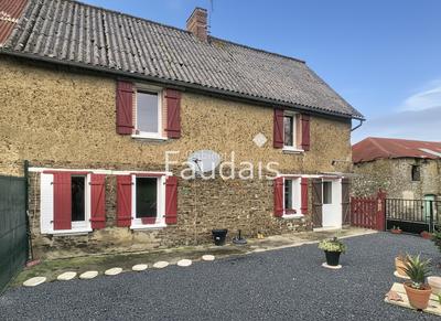Maison - 90 m² - 4 pièces