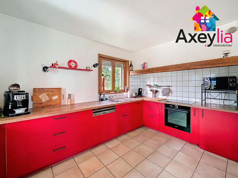 Maison - 138 m² - 6 pièces