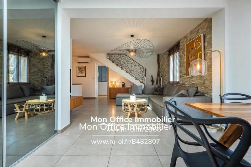 Villa - 90 m² - 4 pièces