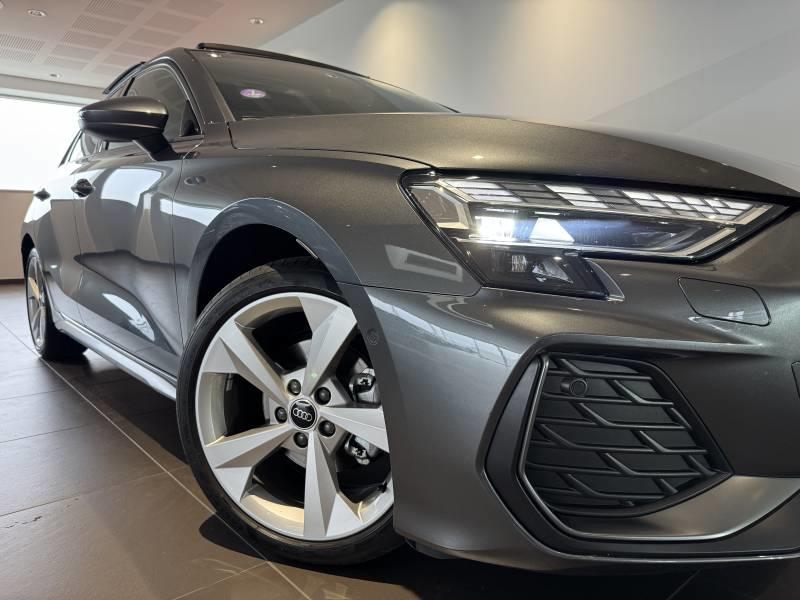 Audi A3 sportback 35 Tfsi Mild Hybrid 150 s tronic 7 s line