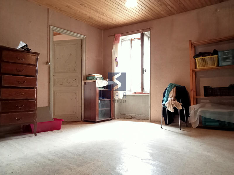 Maison de village - 90 m² - 4 pièces