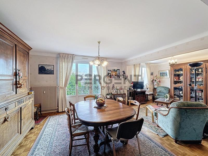 Appartement - 87 m² - 5 pièces