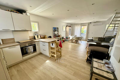 Maison de ville - 59 m² - 3 pièces