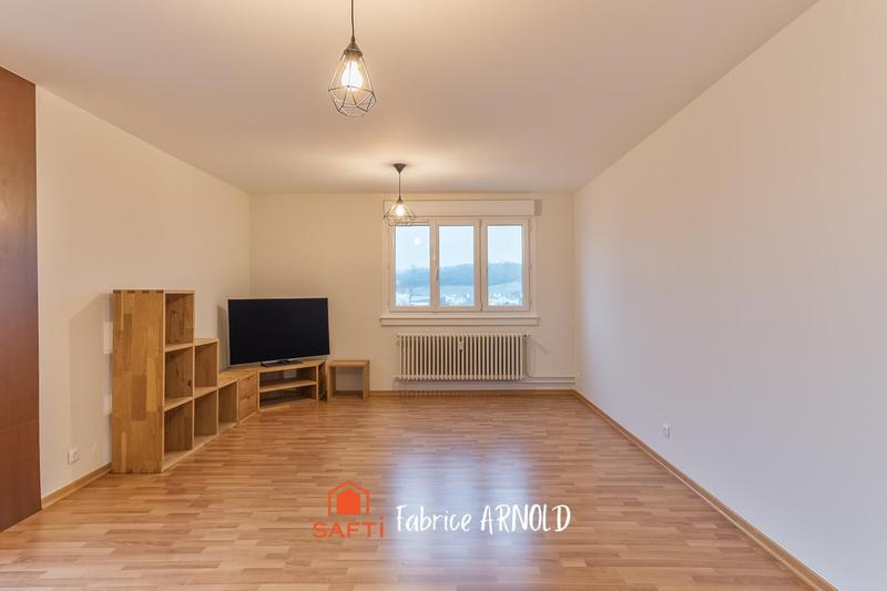 Appartement - 65 m² - 2 pièces