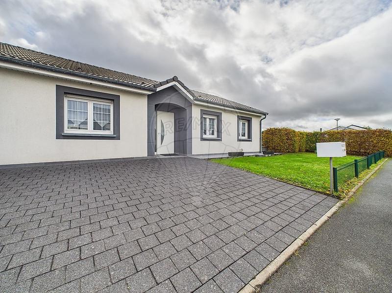 Maison - 103 m² - 5 pièces