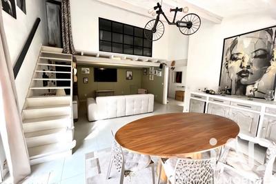 Maison - 190 m² - 7 pièces