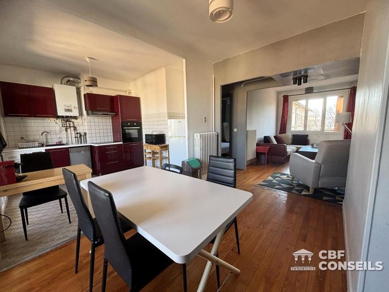 Appartement - 70 m² - 4 pièces