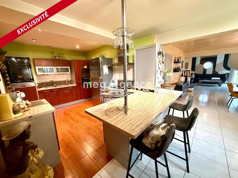 Maison - 152 m² - 6 pièces