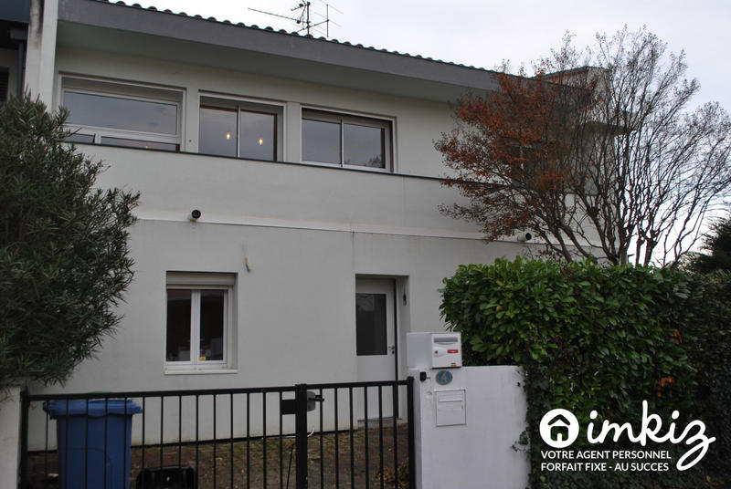 Maison - 140 m² - 7 pièces