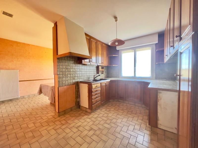 Maison - 132 m² - 8 pièces