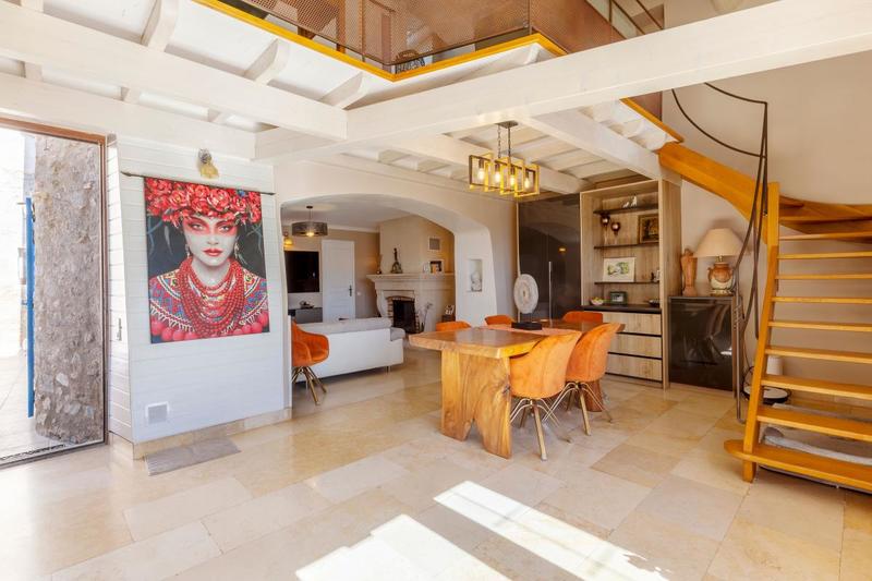 Maison de campagne - 370 m² - 10 pièces