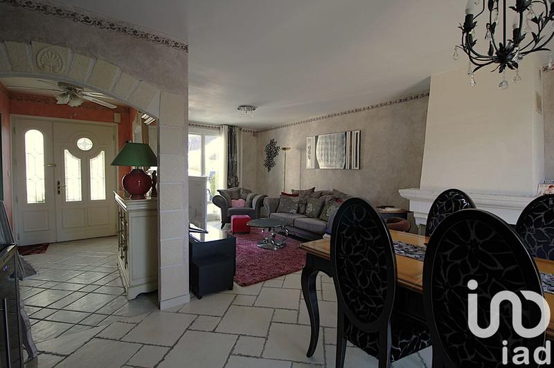 Maison - 121 m² - 5 pièces