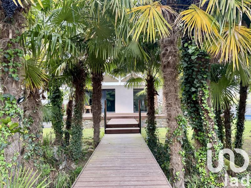 Maison - 190 m² - 6 pièces