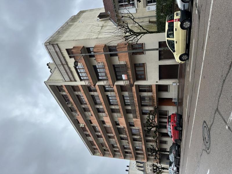 Appartement ancien - 64 m² - 3 pièces