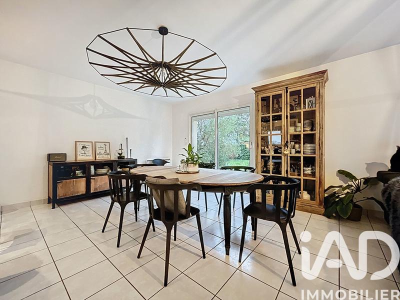 Maison - 128 m² - 6 pièces