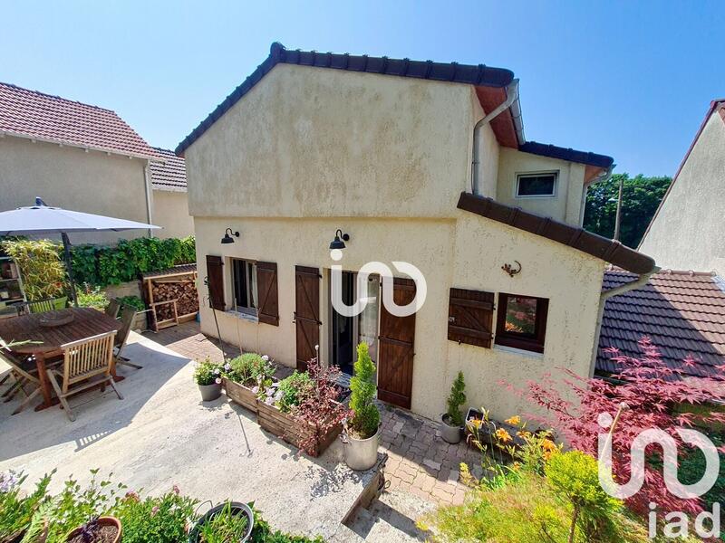 Maison - 131 m² - 6 pièces