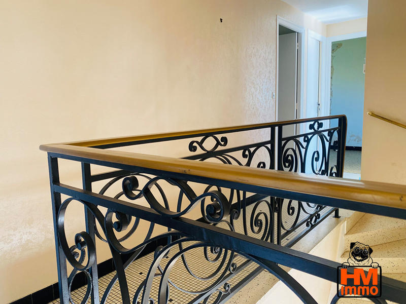 Maison - 94 m² - 6 pièces