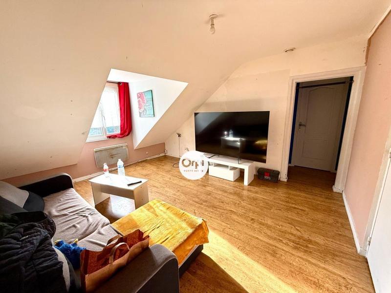 Immeuble - 211 m² - 6 pièces