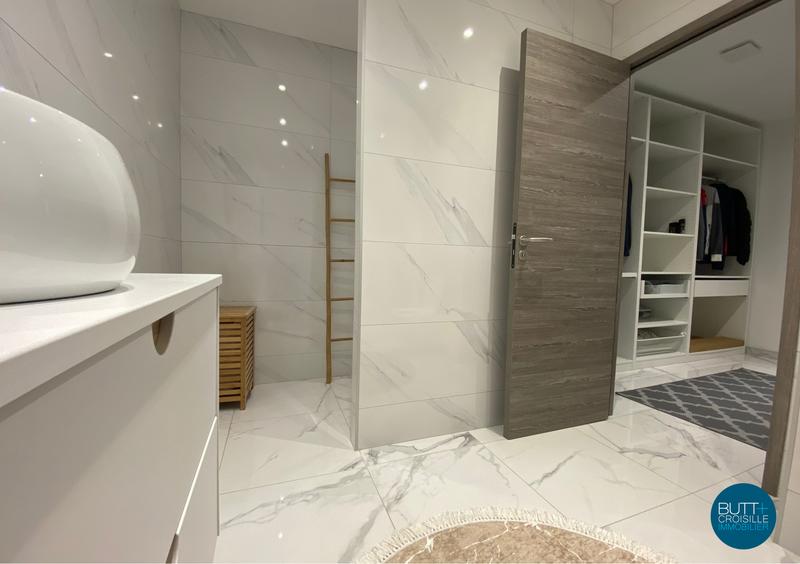 Maison - 145 m² - 6 pièces