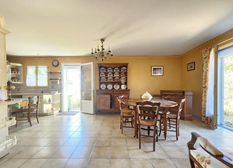 Maison - 139 m² - 7 pièces