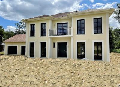 Maison - 165 m² - 5 pièces