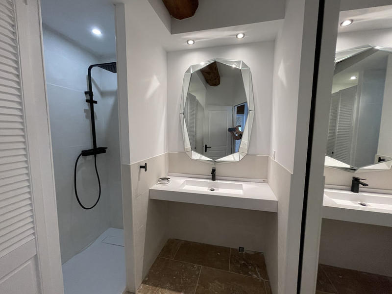 Maison en pierre - 130 m² - 5 pièces