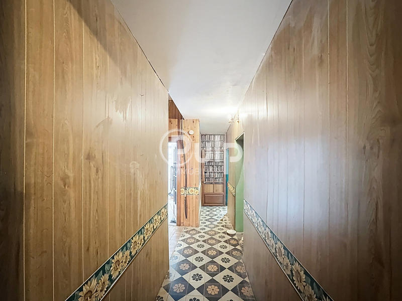 Maison - 200 m² - 12 pièces